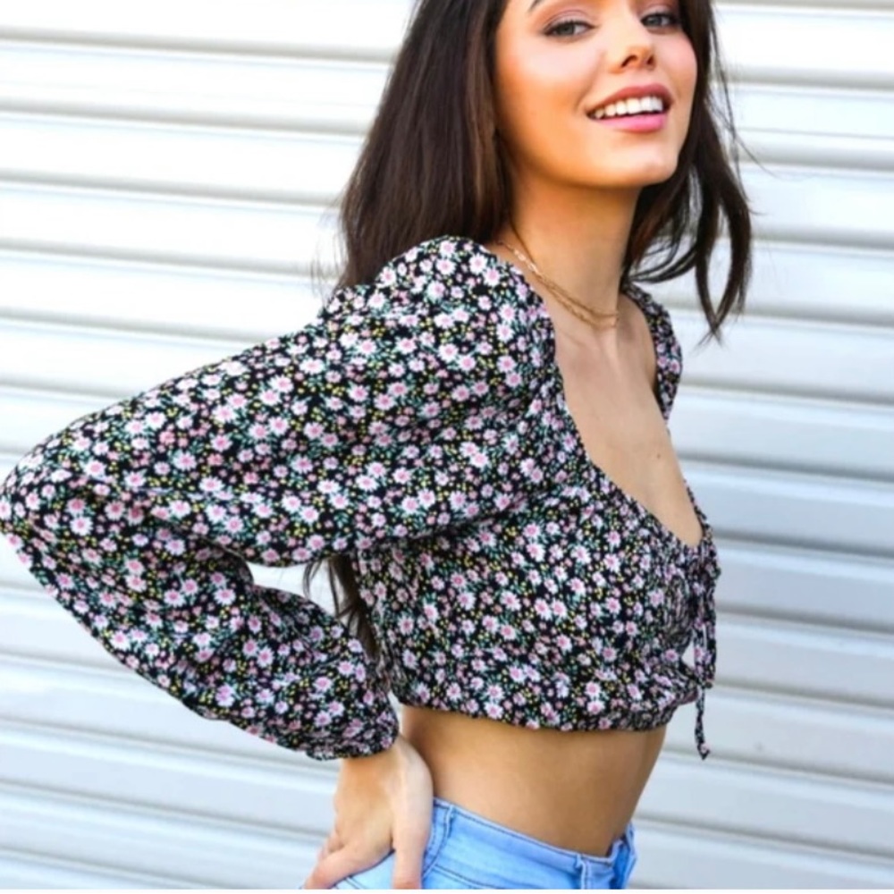Elodie Black Pink Ditsy Floral Long Sleeve Crop Top Size XL